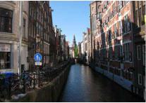 Une plateforme n'est pas un "simple canal de plus"